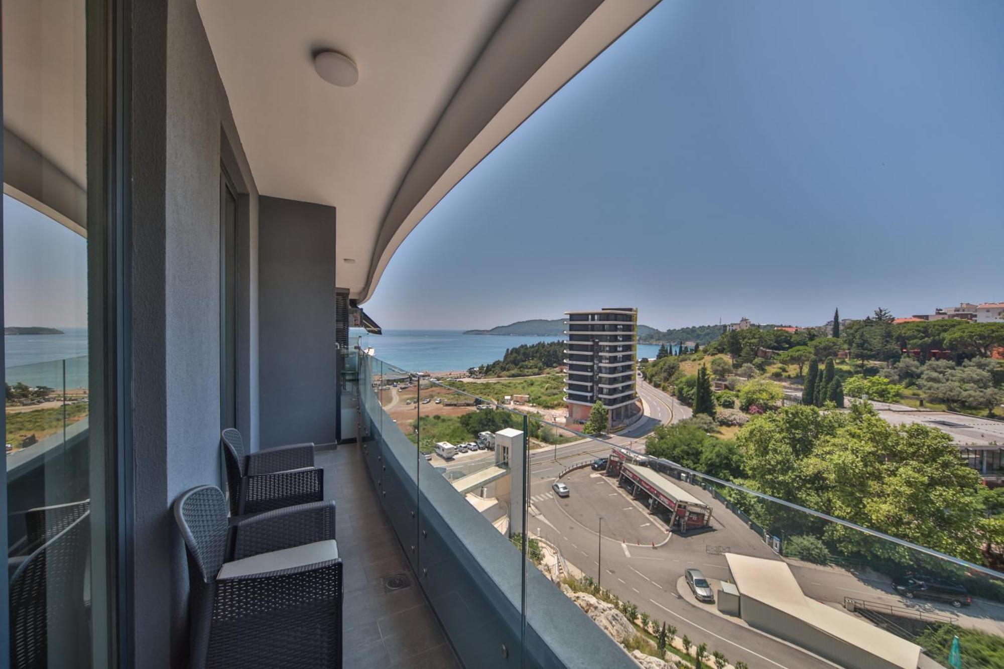 Skyline Vista Apartment Becici  Exterior photo
