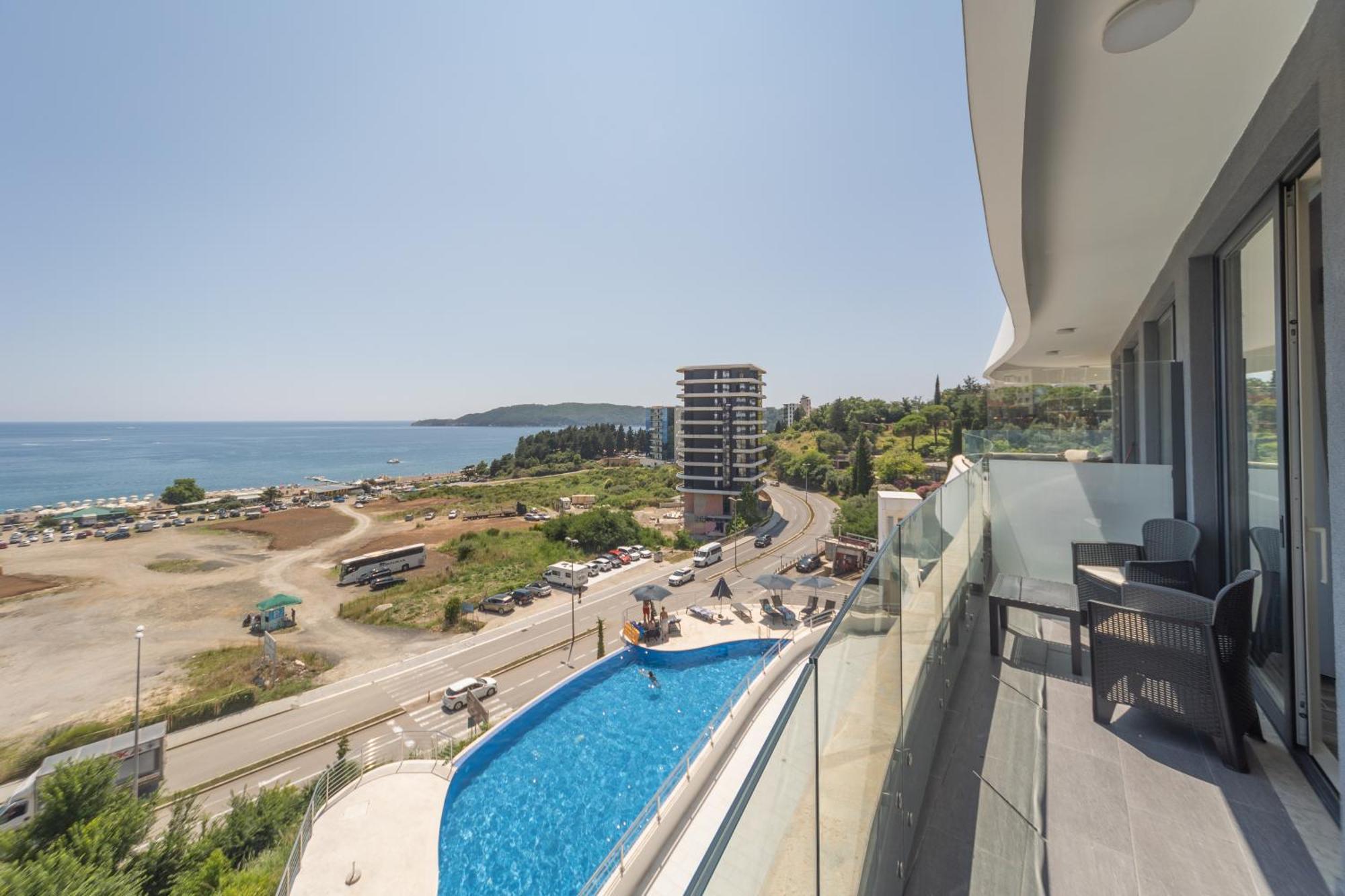 Skyline Vista Apartment Becici  Exterior photo