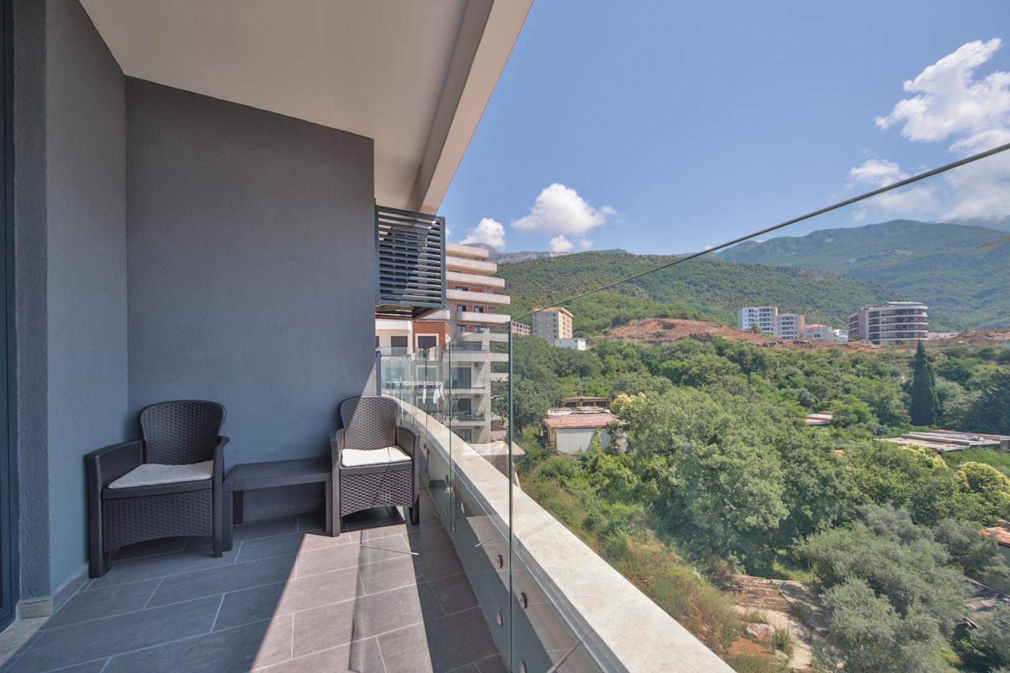 Skyline Vista Apartment Becici  Room photo