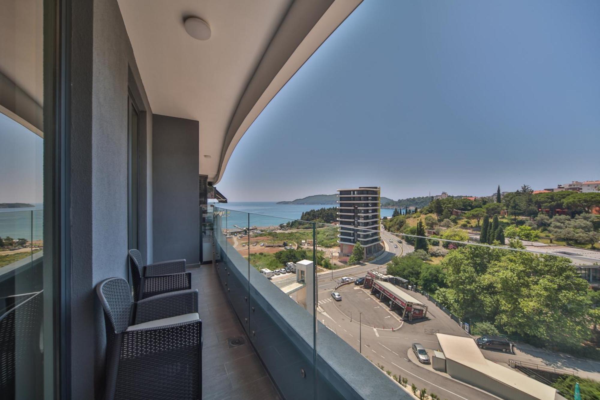 Skyline Vista Apartment Becici  Room photo